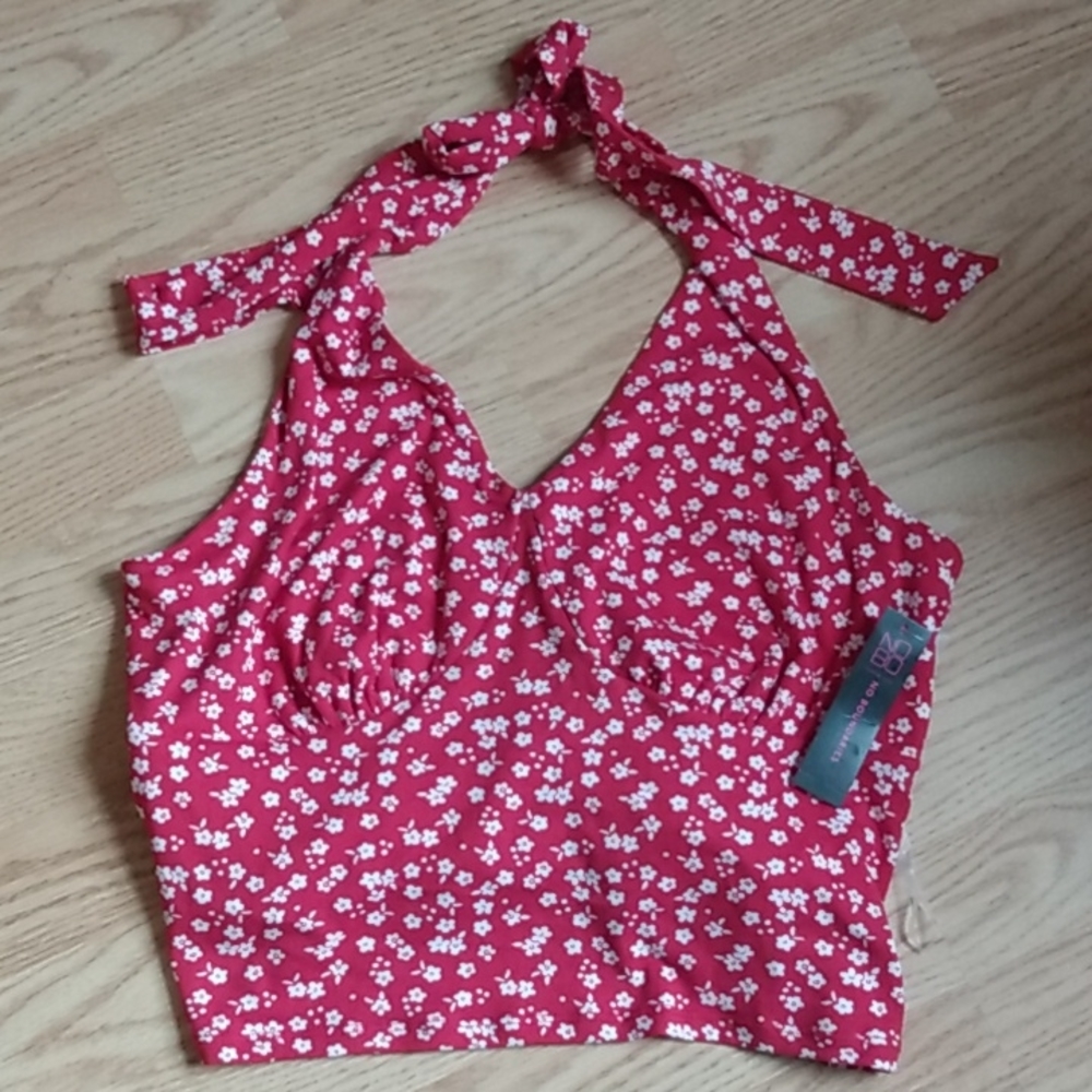 NWT halter top!